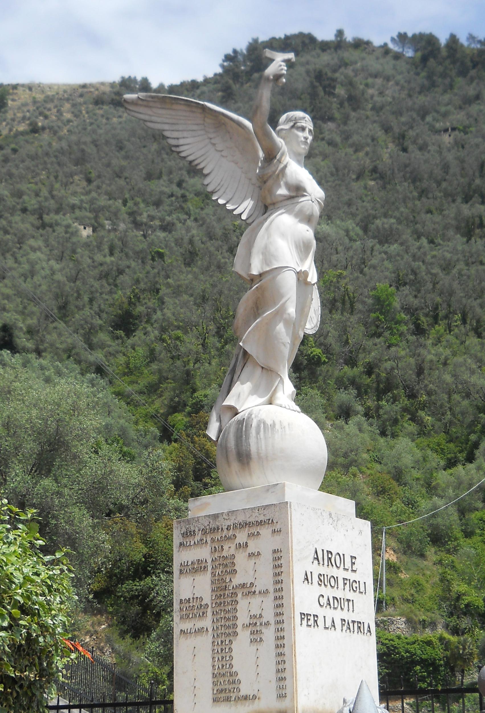 Allegoria della Vittoria come donna armata (monumento ai caduti) - ambito ligure (XX, prima metà)