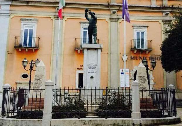 Fig. 20: Vico del Gargano, Monumento ai caduti