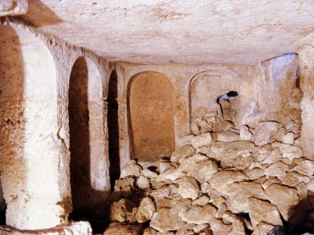 Bari. Ipogeo di Via Martinez, interno della chiesa