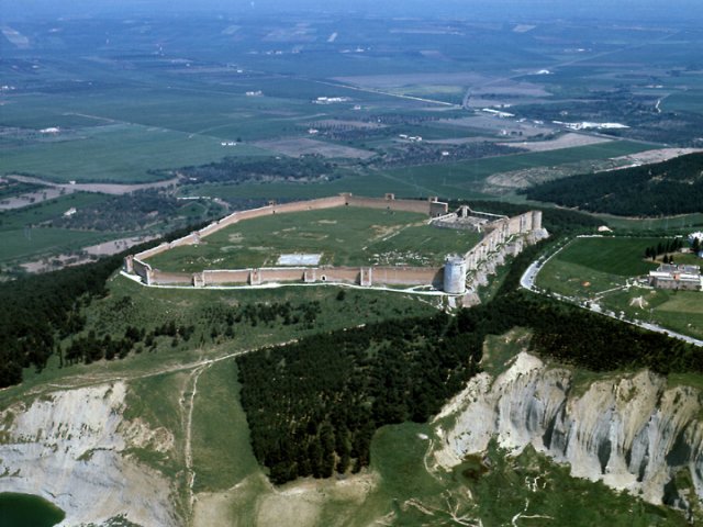 Lucera. Castello, veduta aerea