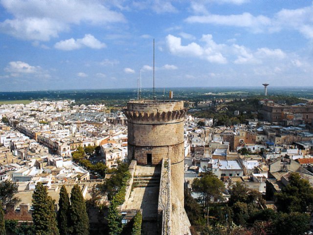 Oria. Castello, panoramica con vista sulla città