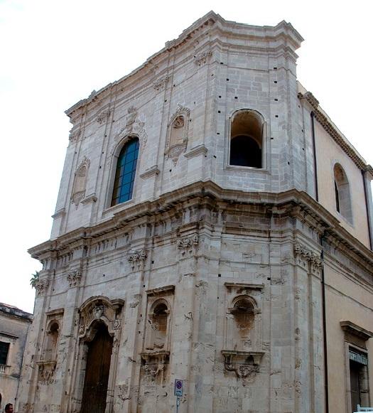 Gabinetto Fotografico Nazionale, Buratta, Fabrizio - Stocchi, Albino, Siracusa - Chiesa di S. Giuseppe, facciata e prospetto laterale destro, 2005, fotografia digitale, DGT004281