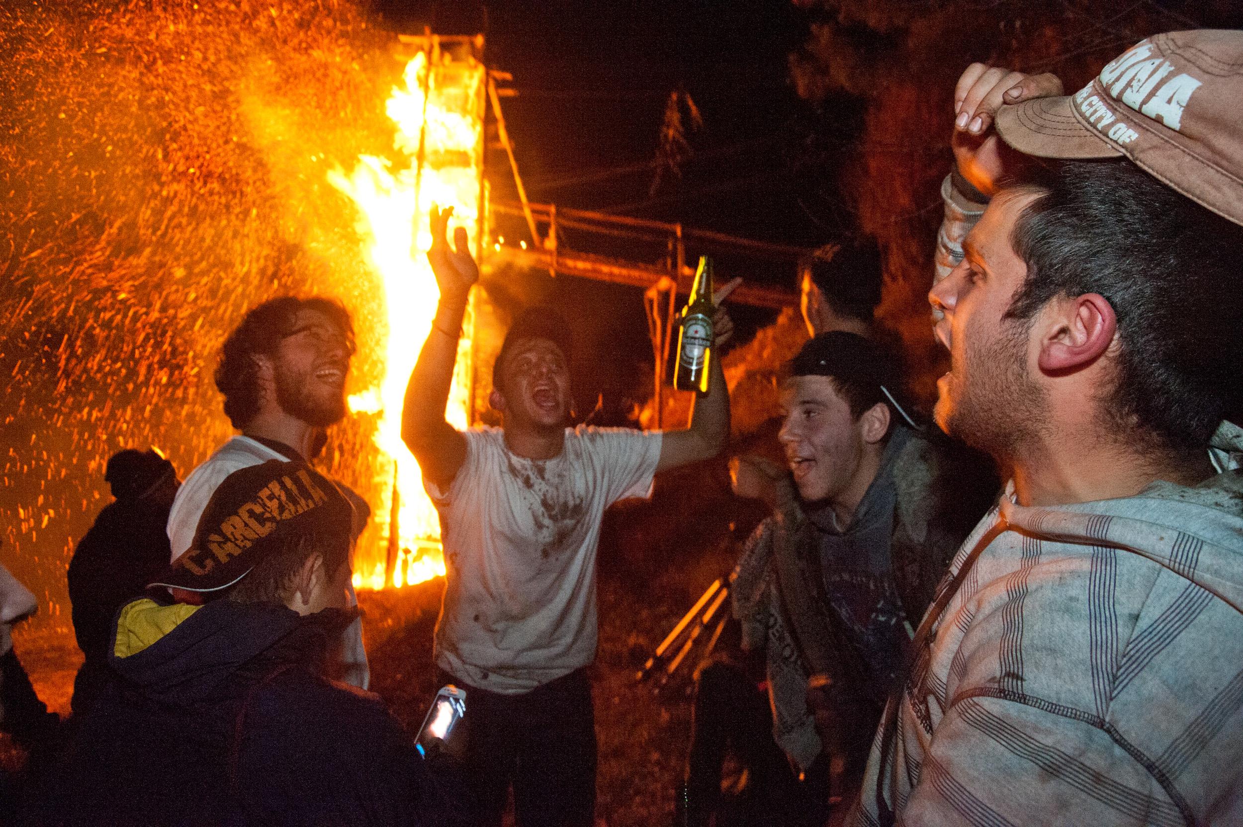 Roberto Monasterio, Festa sotto la gloria in località Cardella, 2014, fotografia digitale