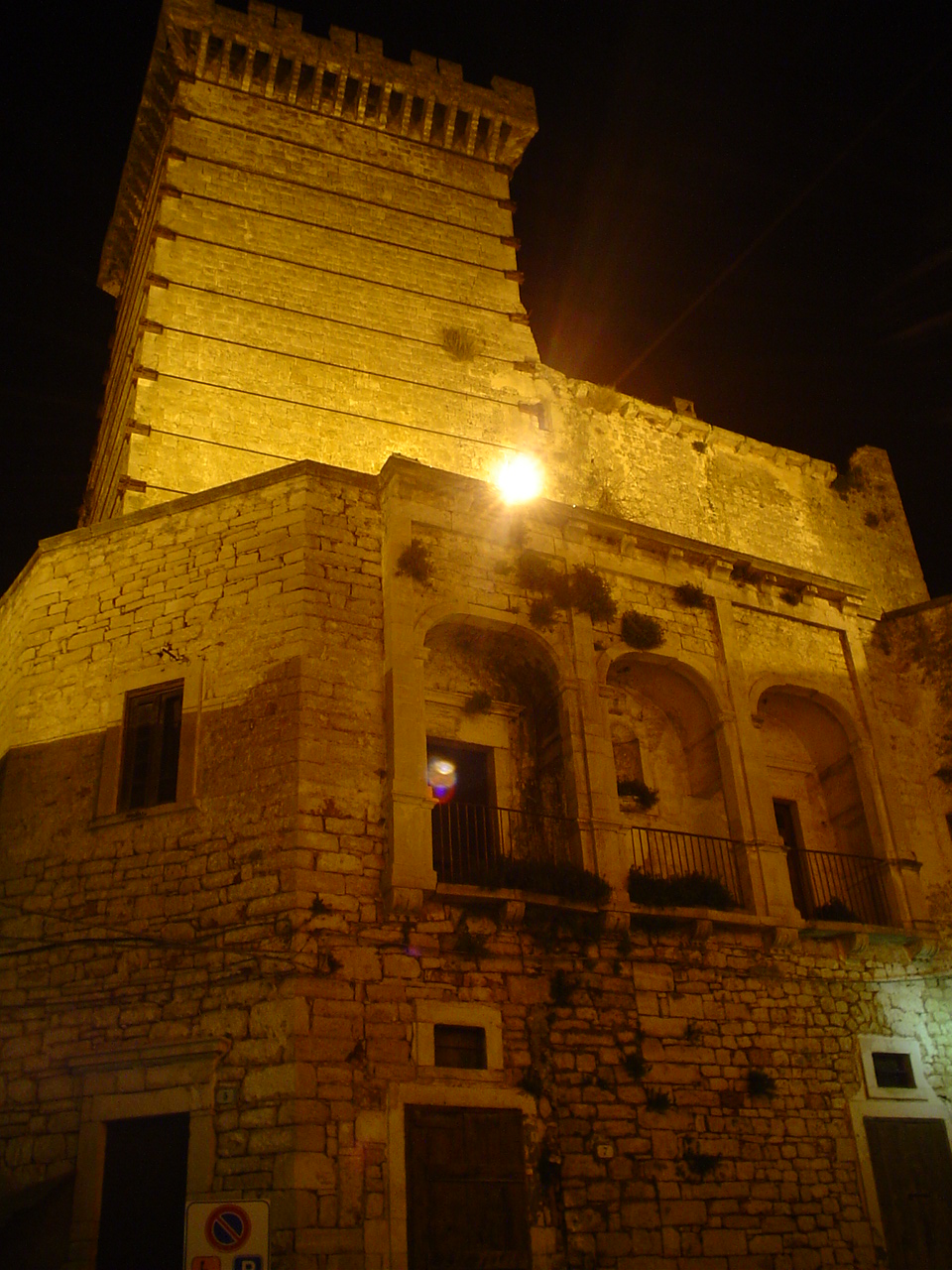 Poolo, Ceglie Messapica - Castello, 2006, fotografia digitale