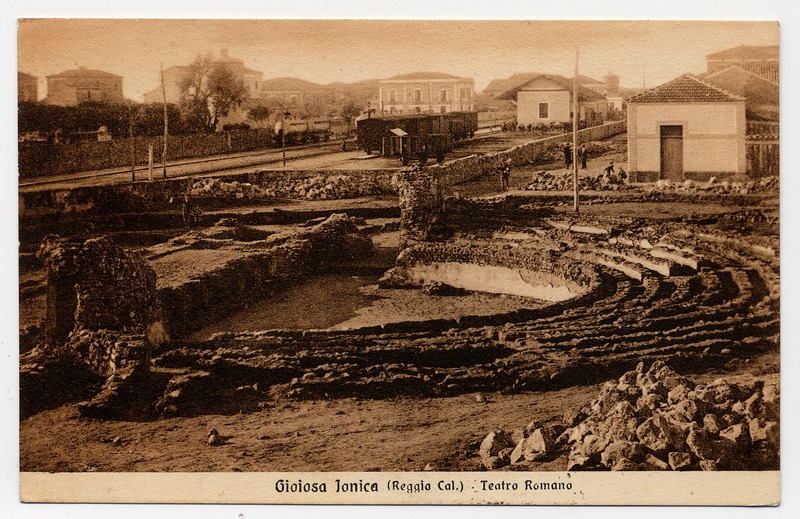 Fotografo non identificato, GIOIOSA JONICA - REGGIO CAL. - TEATRO ROMANO, 1900-1930, FFC023102