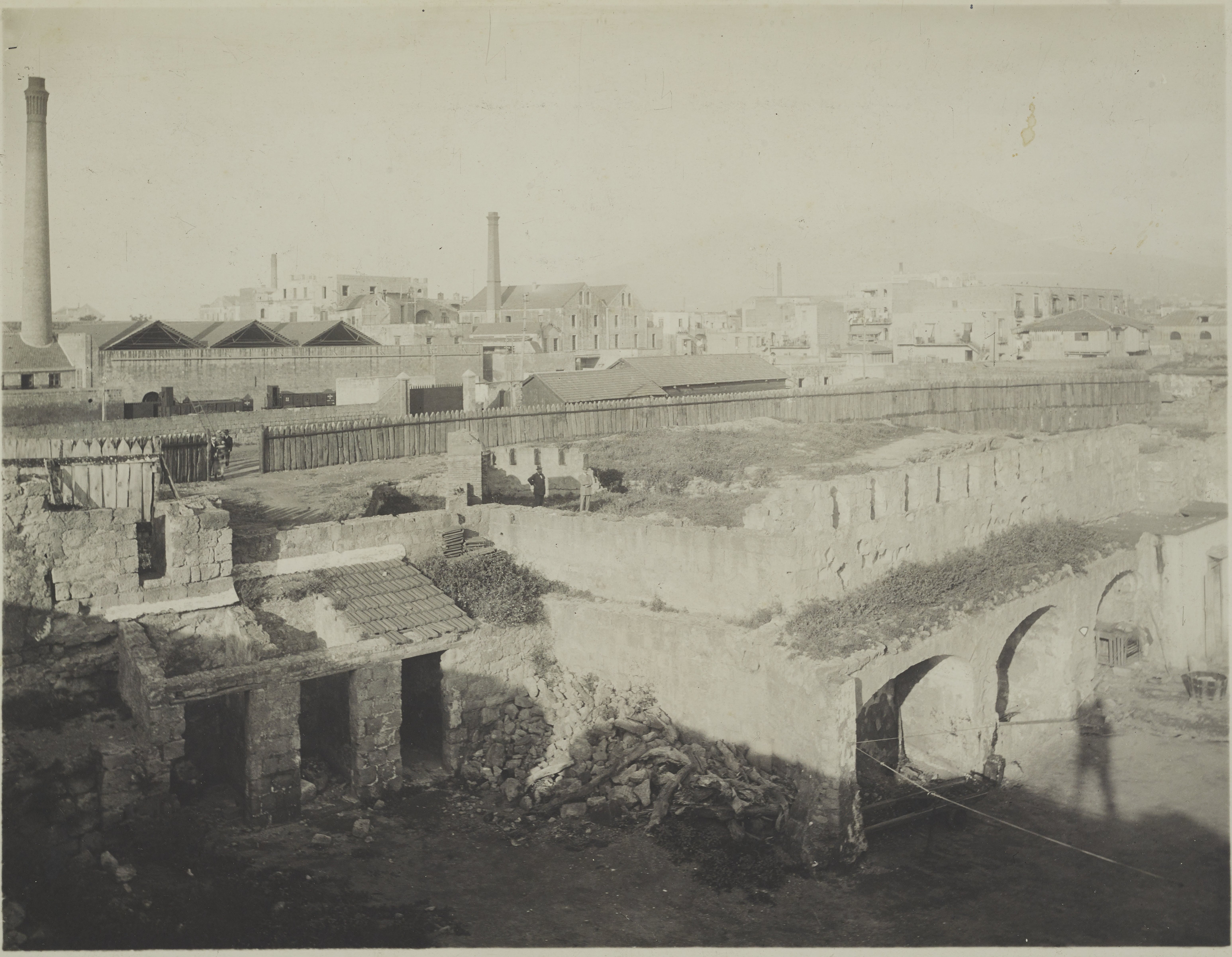 Fotografo non identificato, Napoli, S. Giovanni a Teduccio - Forte di Vigliena, veduta, 1901-1925, gelatina ai sali d'argento, MPI6072001