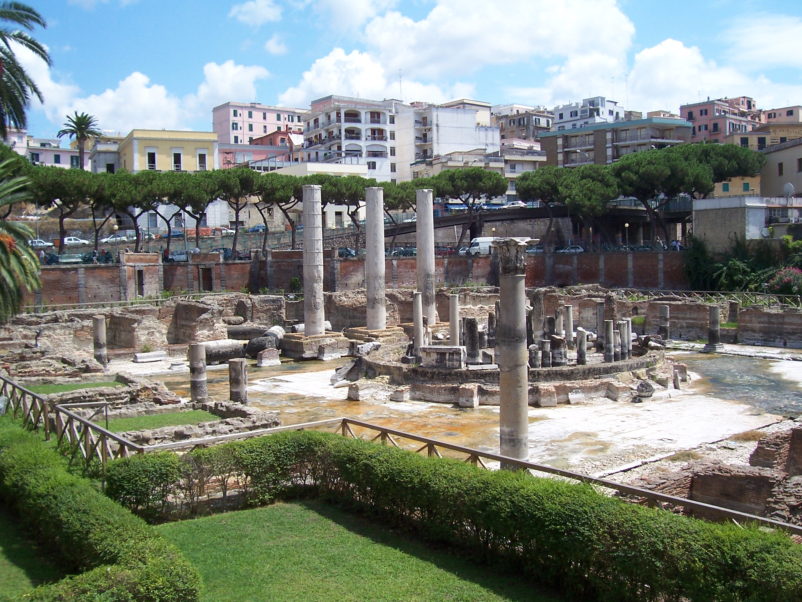 Ferdinando Marfella, Serapeum, roman temple dedicated to the god Serapis, Pozzuoli, Italy, 2004, fotografia digitale