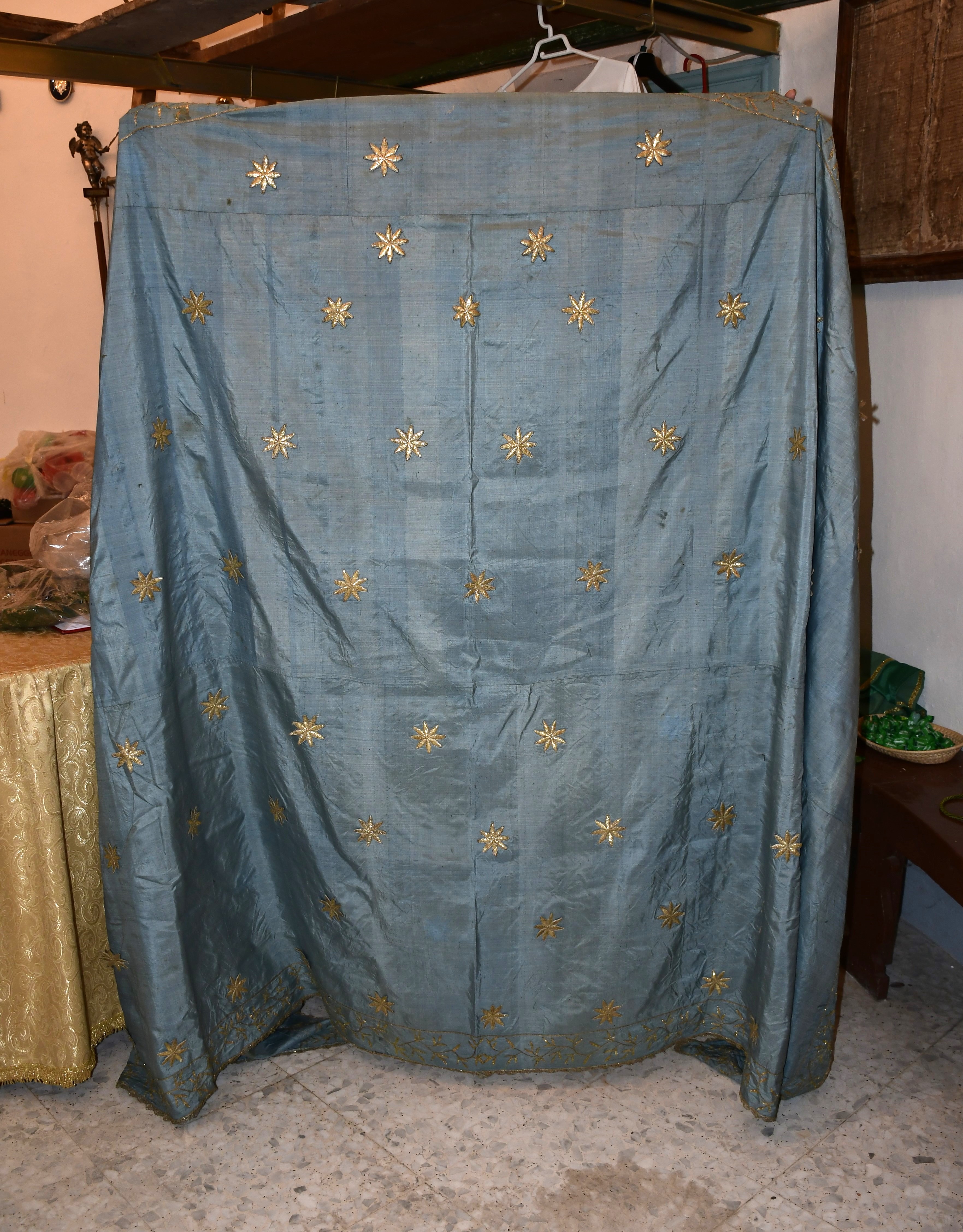 Bianka Myftari, Pacentro – Mantello della Madonna di Loreto, Chiesa della Madonna di Loreto, 2024, fotografia digitale